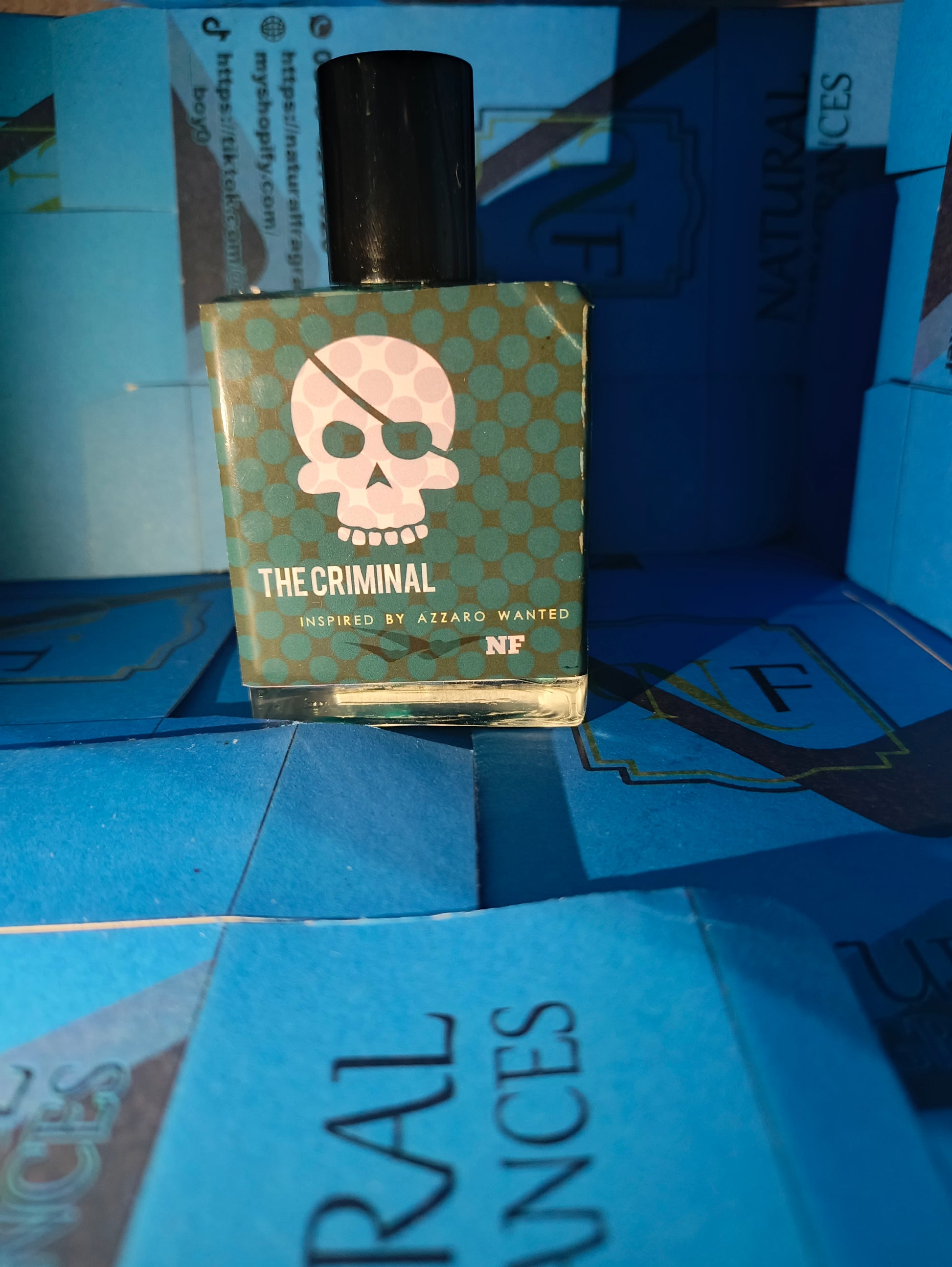 Azzaro wanted 50ml (the criminal) - NF Collections